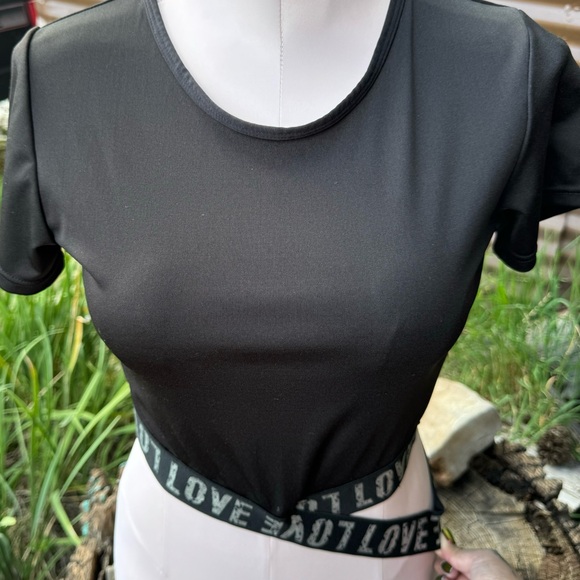 Tops - 🖤 Athletic Top 🖤